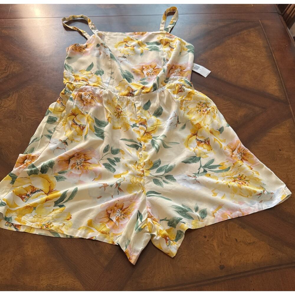 Old Navy Yellow Floral Print Small Romper w/Adjustable Straps Pockets NWT